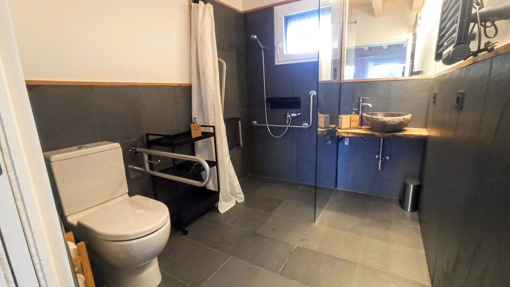 Basoan Guest House Mungia Luaran gambar